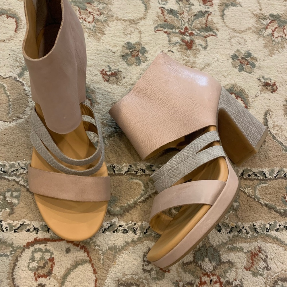 Elegant Women's Block Heel Sandals